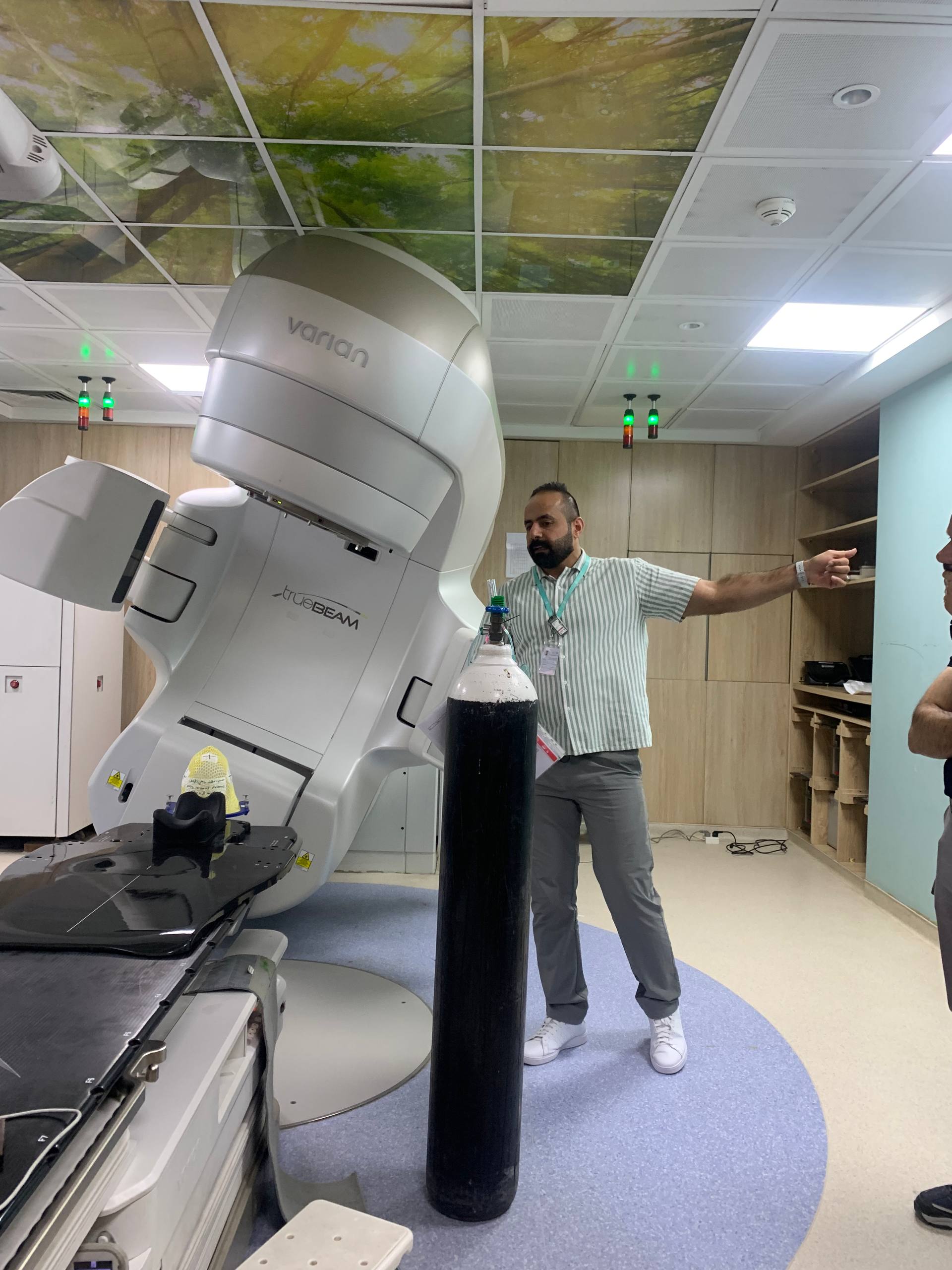 photo_5208764735925457166_w