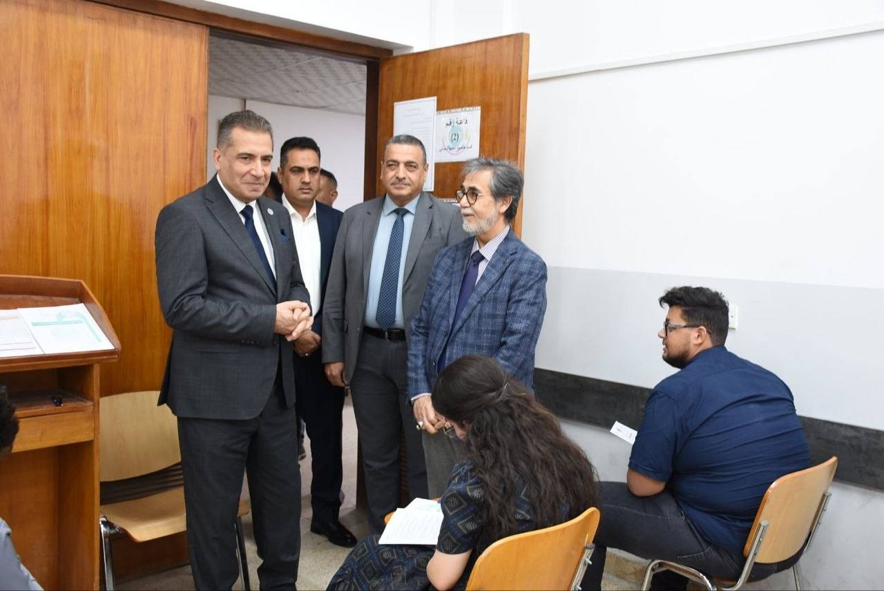 زيارة رئيس جامعة بغداد