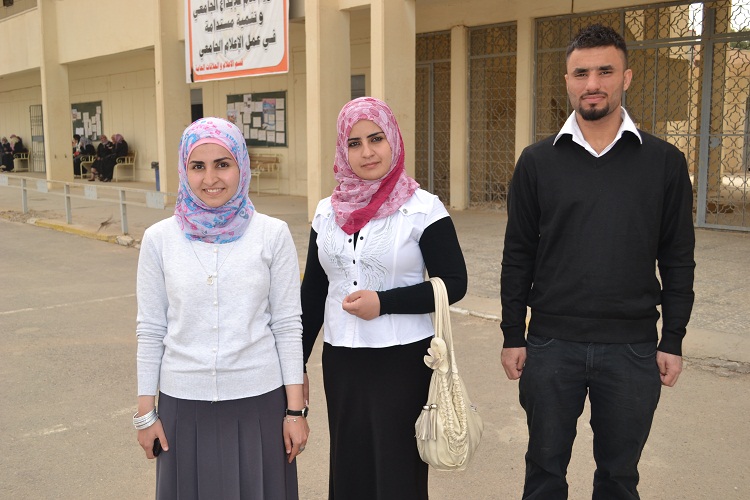 جامعة بغداد تكرم طلبتها الاوائل كلية الهندسة الخوارزمي
